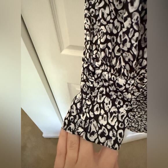 L'Academie Black and White Long Sleeve Mini Dress - Picture 3 of 10